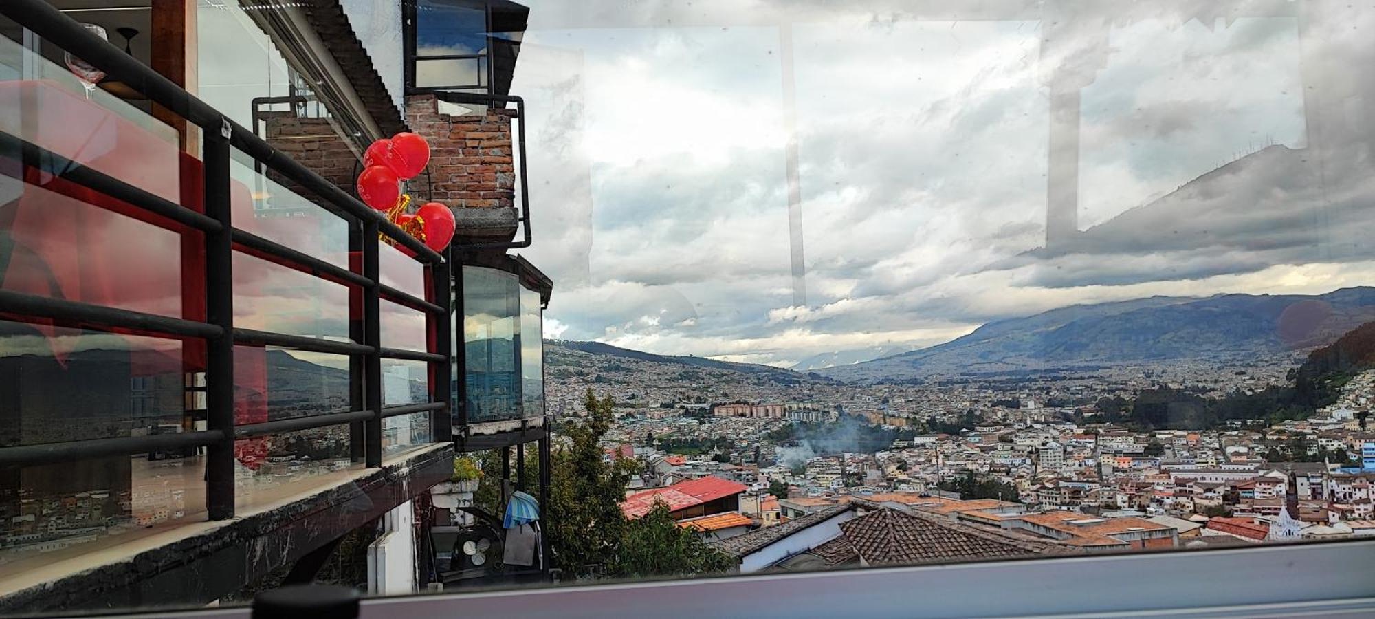Luna Quitena Hotel Quito Buitenkant foto